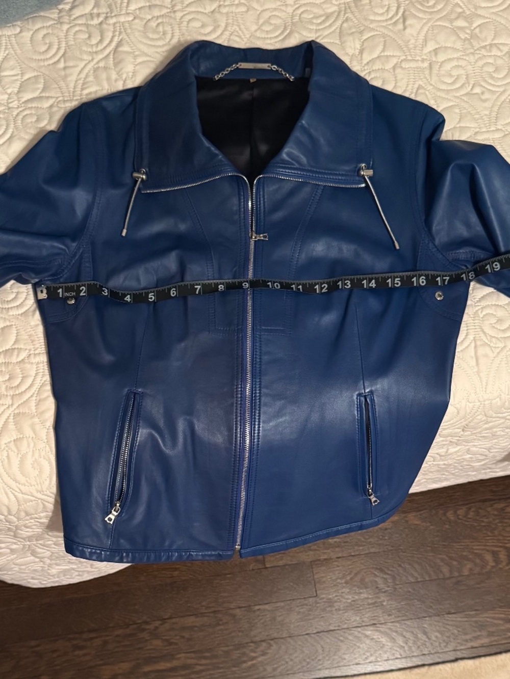 Elie Tahari Vibrant Blue Leather Jacket - Picture 11 of 11